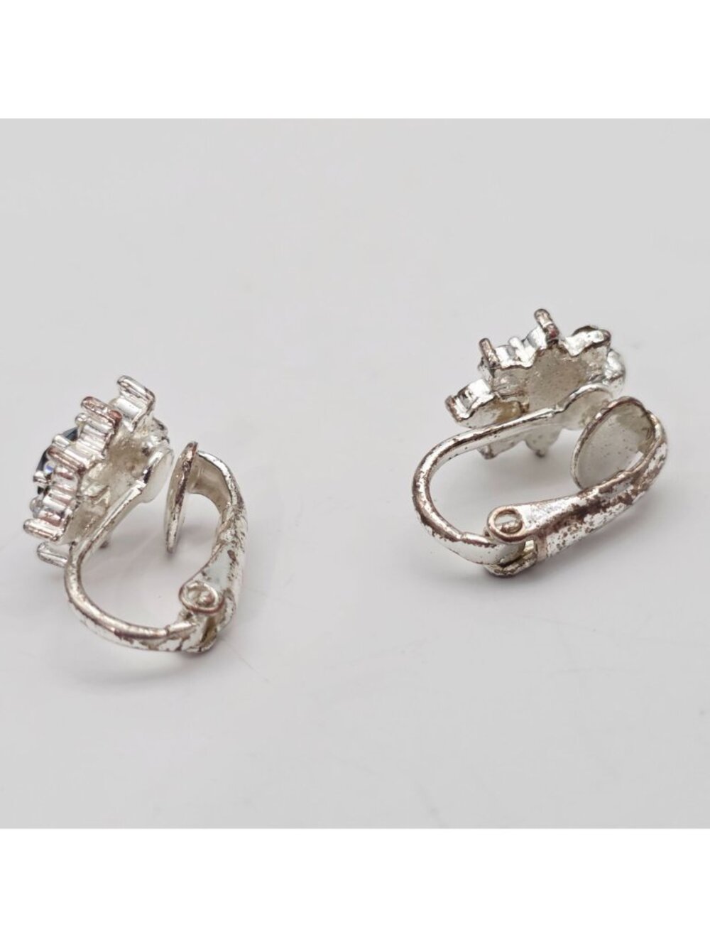 Vintage Silver-Tone Clip-On Earrings With Blue & Clear Rhinestones Floral Design - Picture 2 of 7